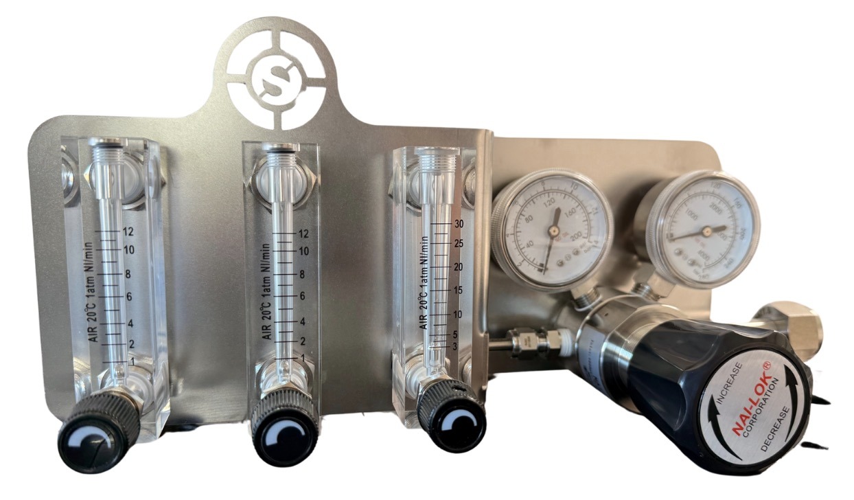 Stainless Steel Pressure Regulator with 3 Flowmeters